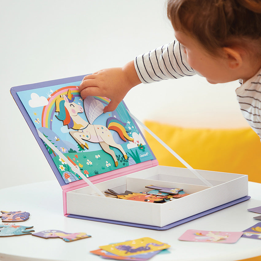 Janod Magnetic Book Unicorn - Chalk