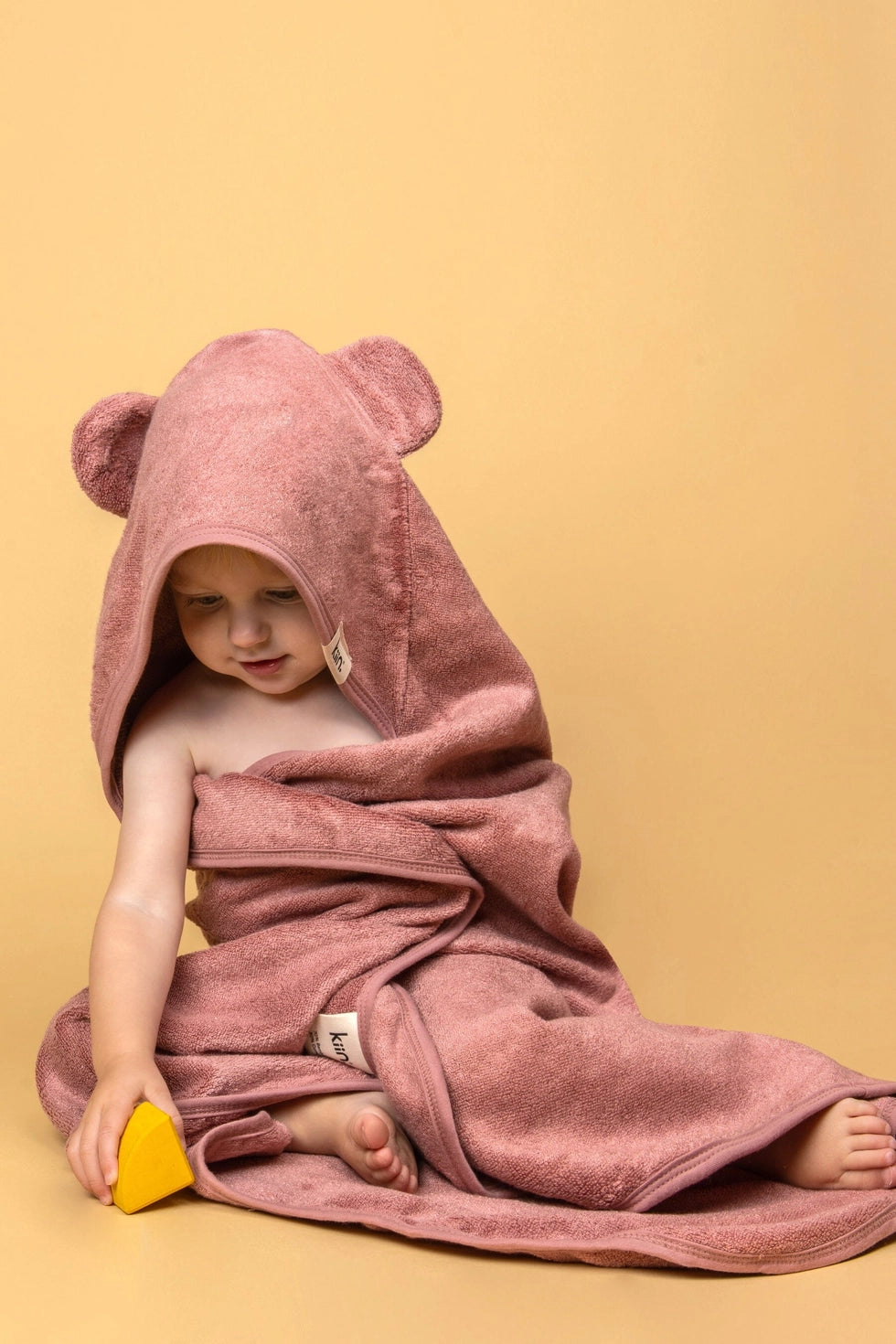 Kiin Hooded Towel