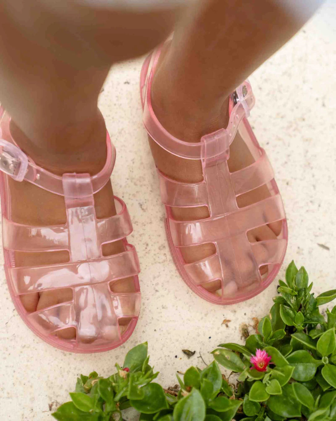 Walnut Frankie Sandals Pink
