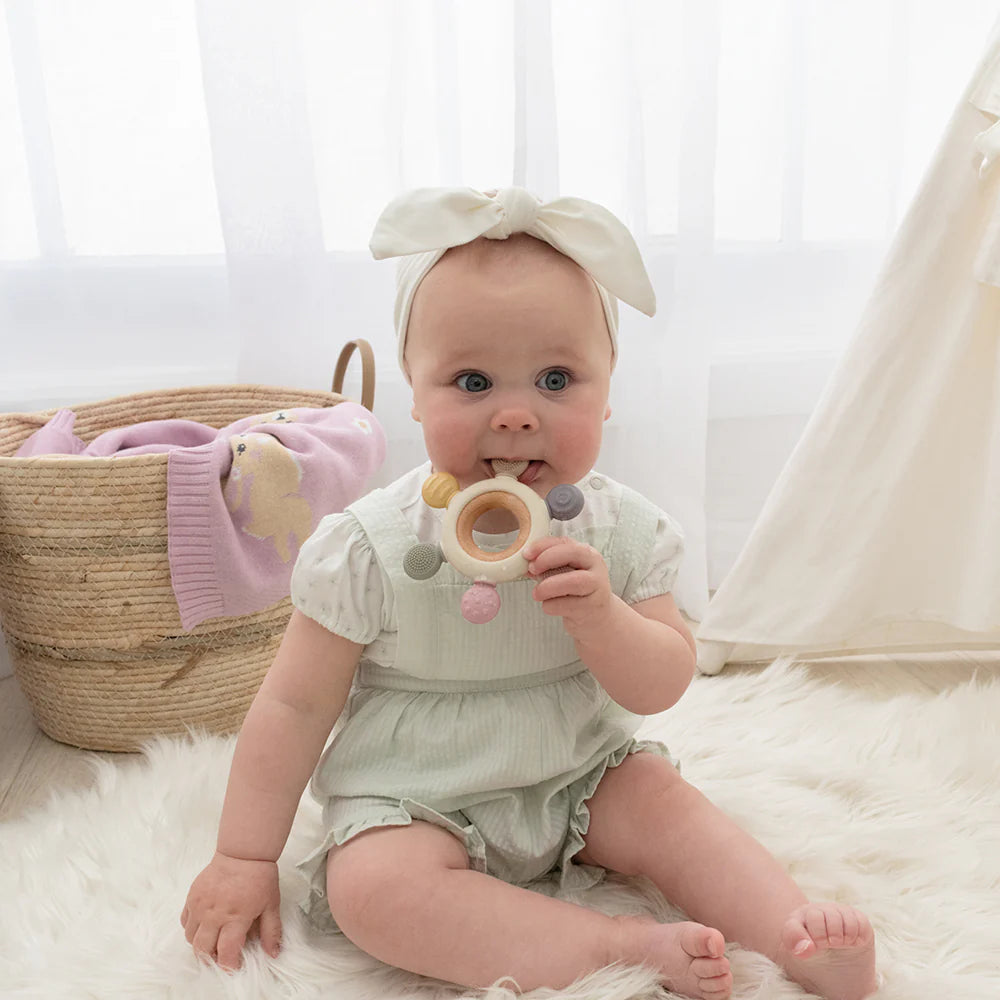 Living Textiles Multi Surface Teething Wheel - Chalk