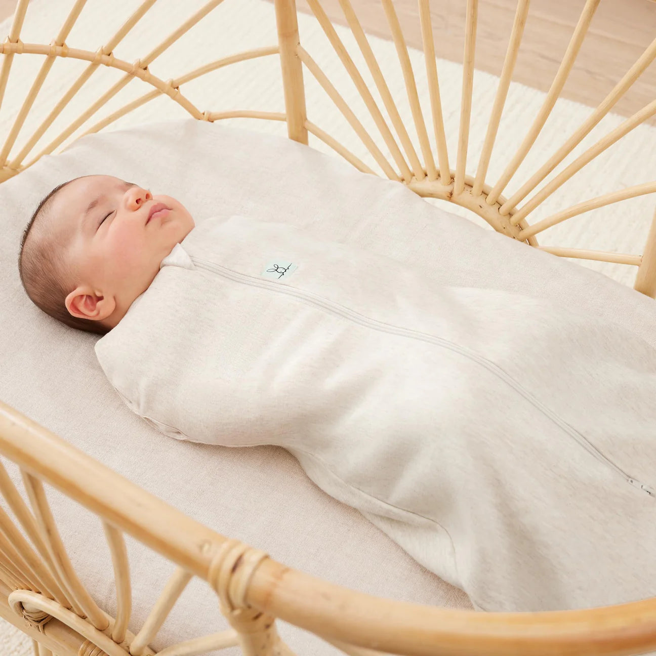 Ergopouch Cocoon Swaddle Bag 1.0 Tog Oatmeal
