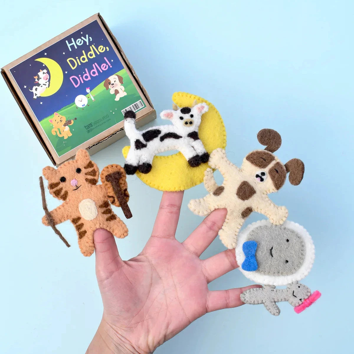 Tara Treasures Finger Puppet Set Hey Diddle Diddle