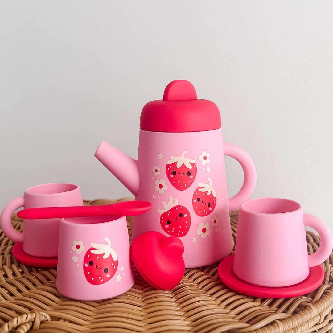 Tiger Tribe Silicone Tea Set Strawberry Patch