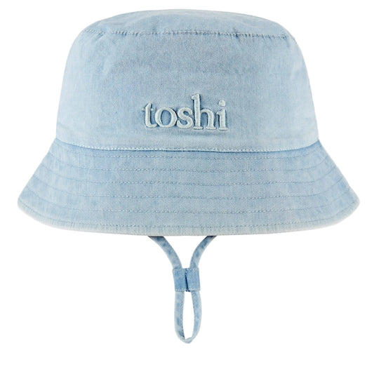 Light blue bucket hat with 'toshi' branding on a white background